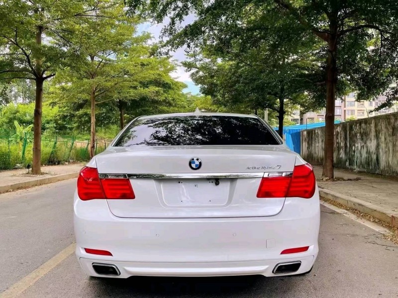 广州15年宝马7系5