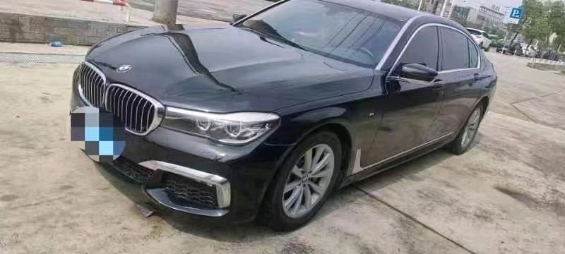 济南17年宝马7系1