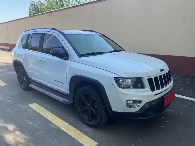 青岛15年Jeep指南者3