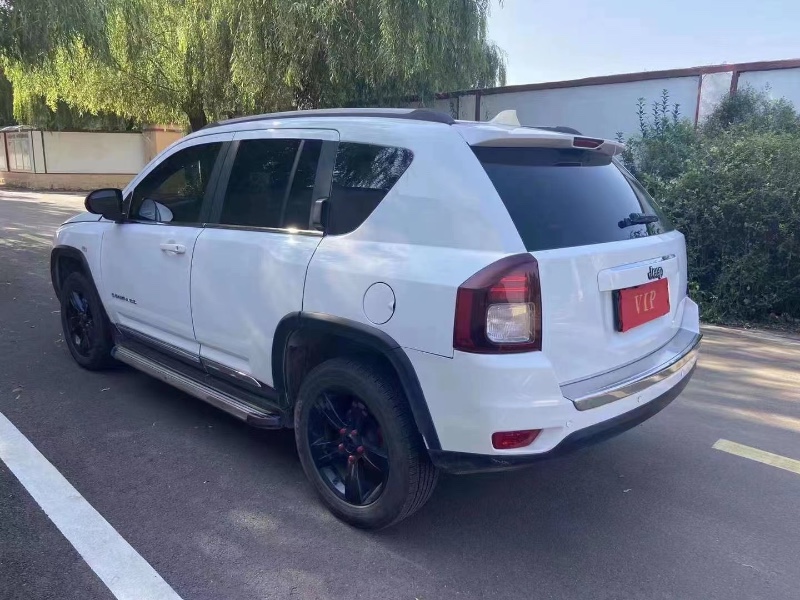 青岛15年Jeep指南者5