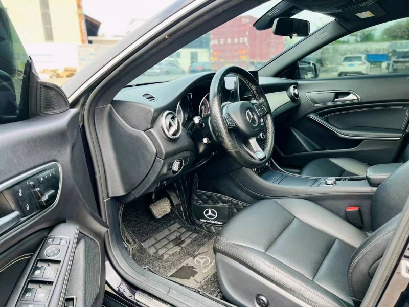 东莞15年奔驰CLA4