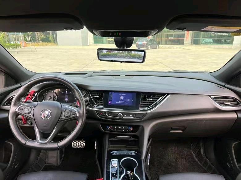 盐城20年别克君威5