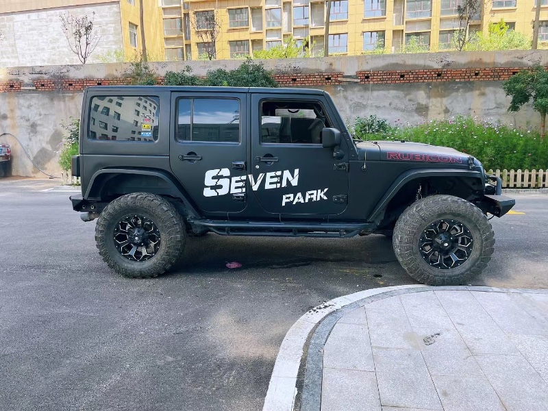 大同13年Jeep牧馬人2