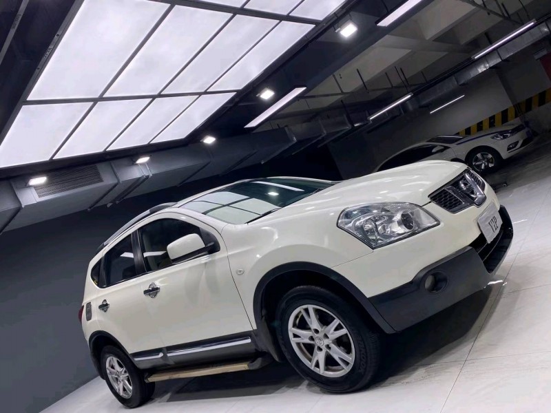 成都14年日产逍客2