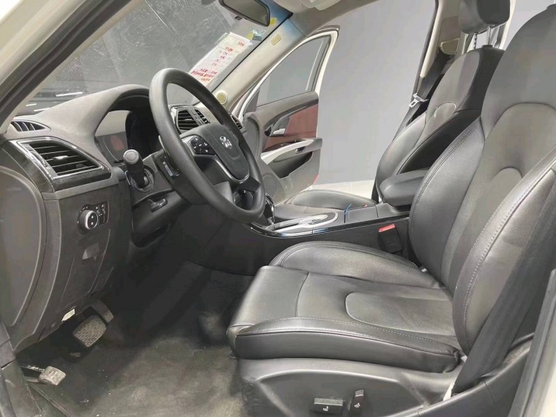 成都20年北汽绅宝D704