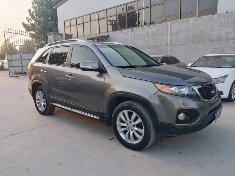 保定12年起亚索兰托2