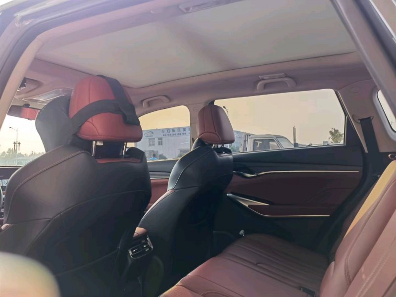 保定21年长安汽车CS754