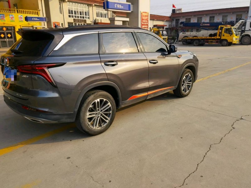 保定21年长安汽车CS757