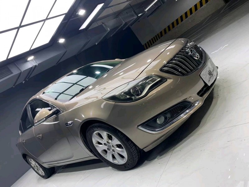 成都14年别克君威2