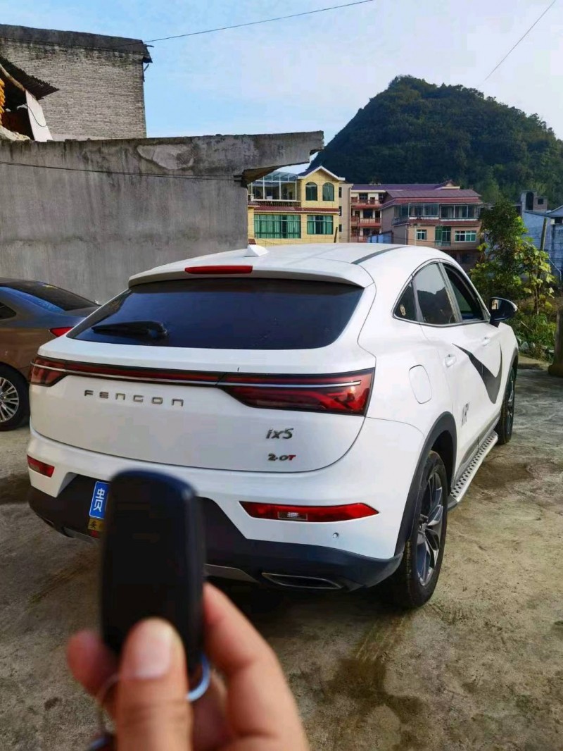 安顺19年东风风光7