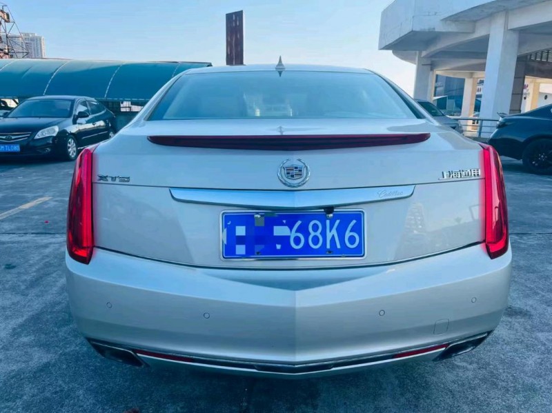 东莞13年凯迪拉克XTS9