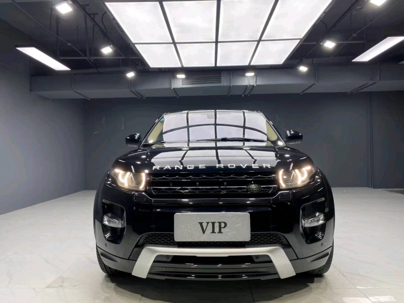 成都15年路虎极光1