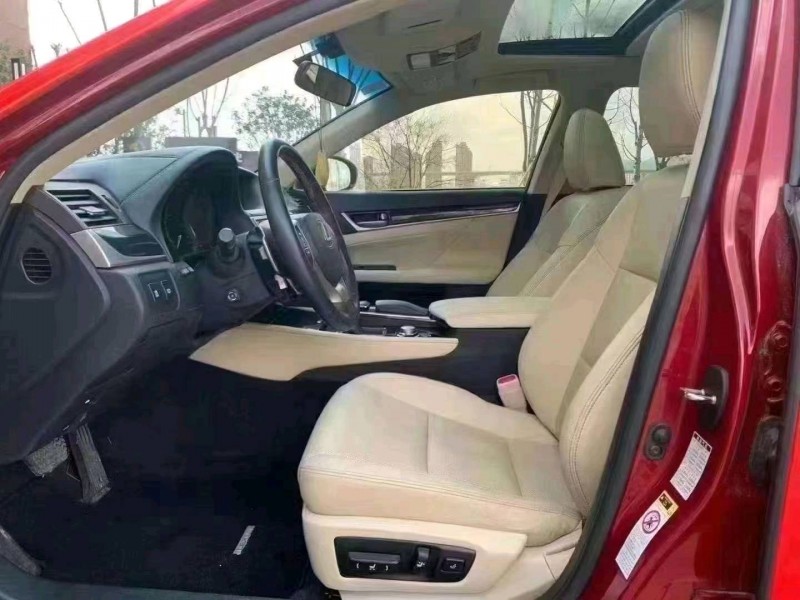 北京12年雷克萨斯GS6