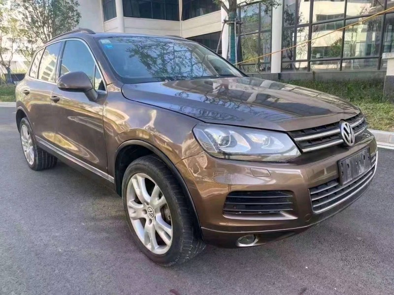 北京14年大众途锐2