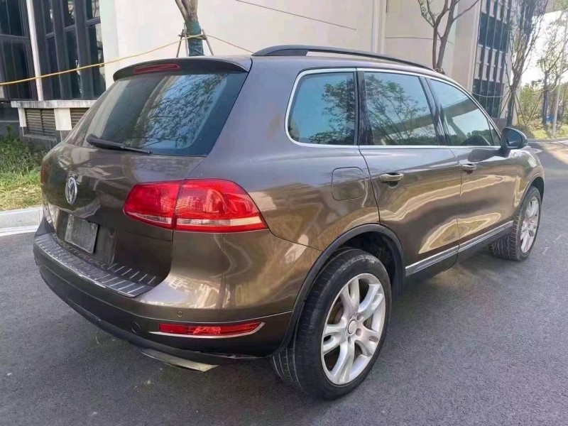 北京14年大众途锐6