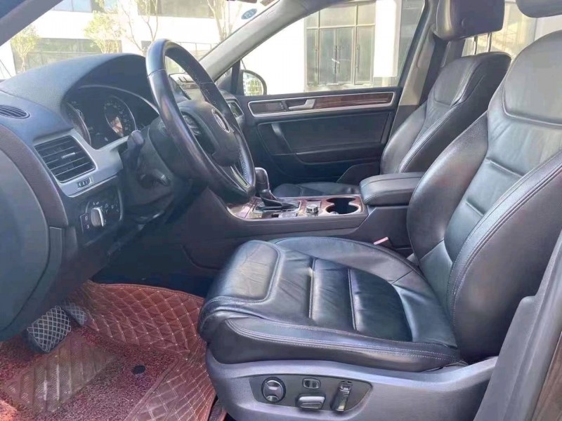 北京14年大众途锐7