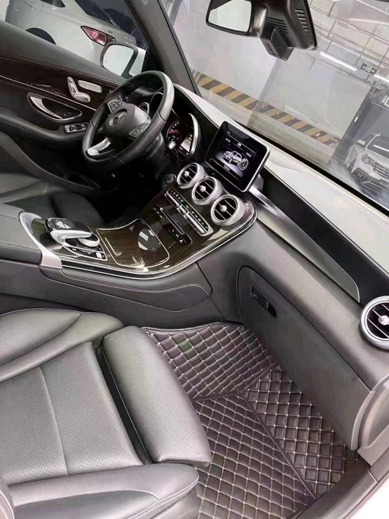 成都18年奔驰GLC8