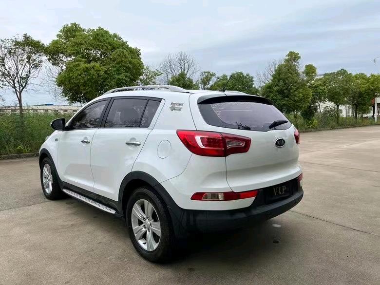 盐城14年起亚智跑9