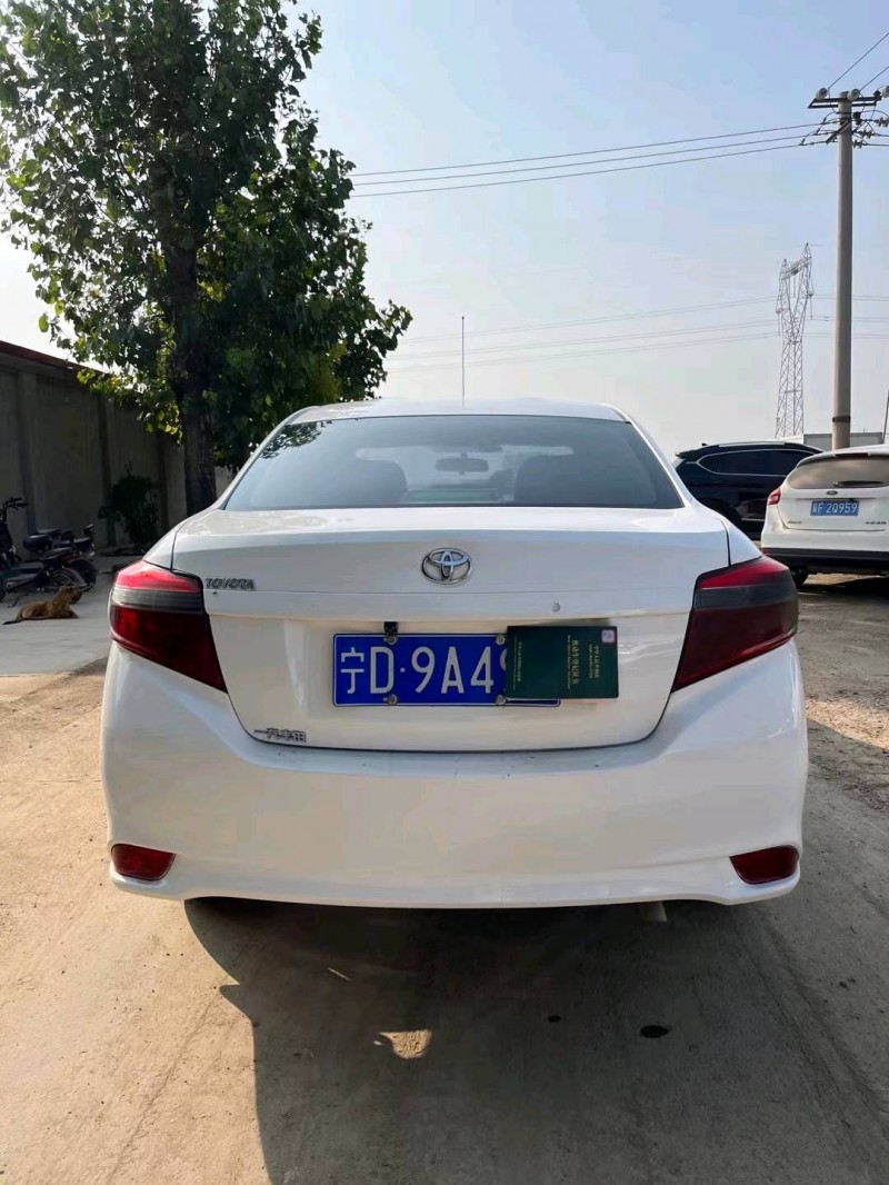 保定16年丰田威驰1