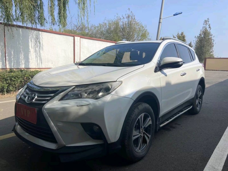 青岛16年丰田RAV4荣放2