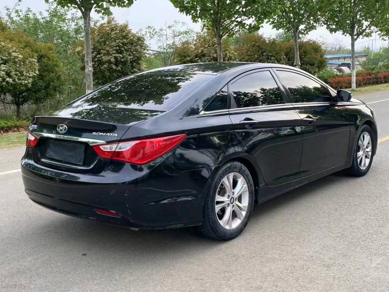 徐州13年现代索纳塔八8