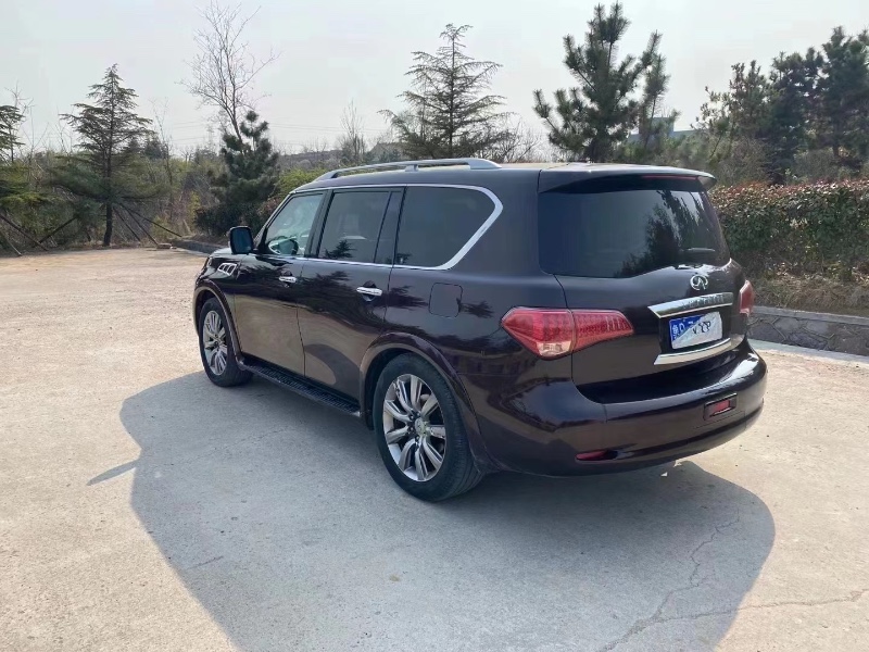 青島11年英菲尼迪QX561