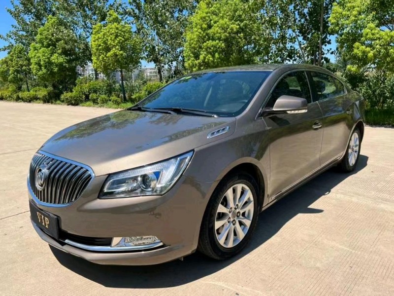 盐城15年别克君越8