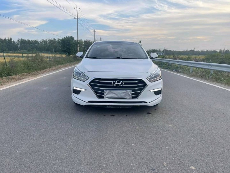 徐州17年现代名图9