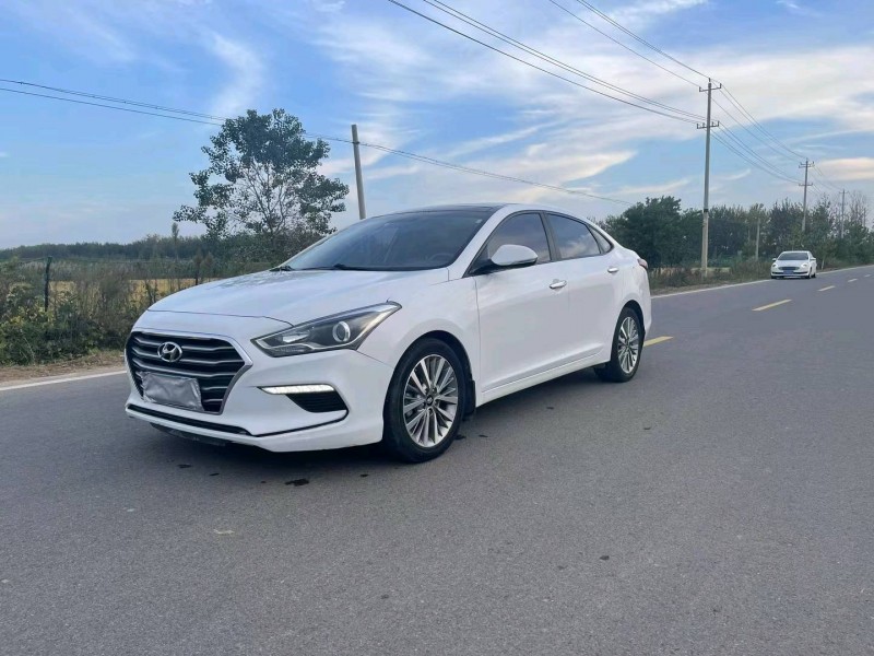 徐州17年现代名图8