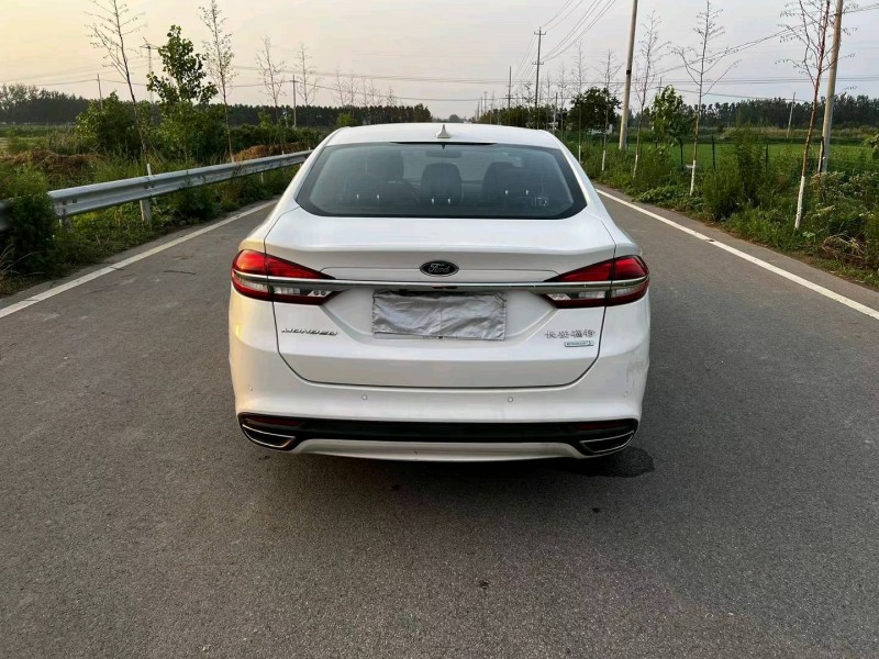 徐州18年福特蒙迪欧9