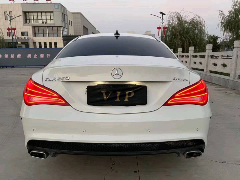 徐州16年奔驰CLA9