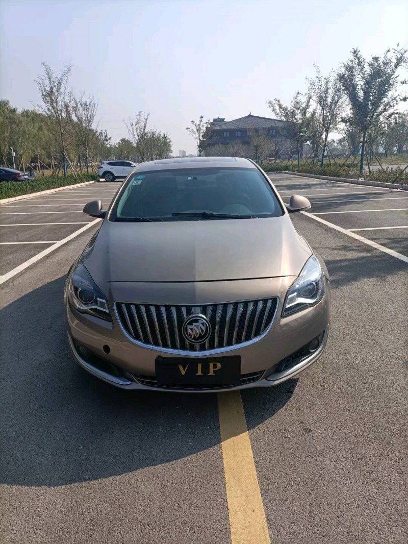 徐州14年别克君威7