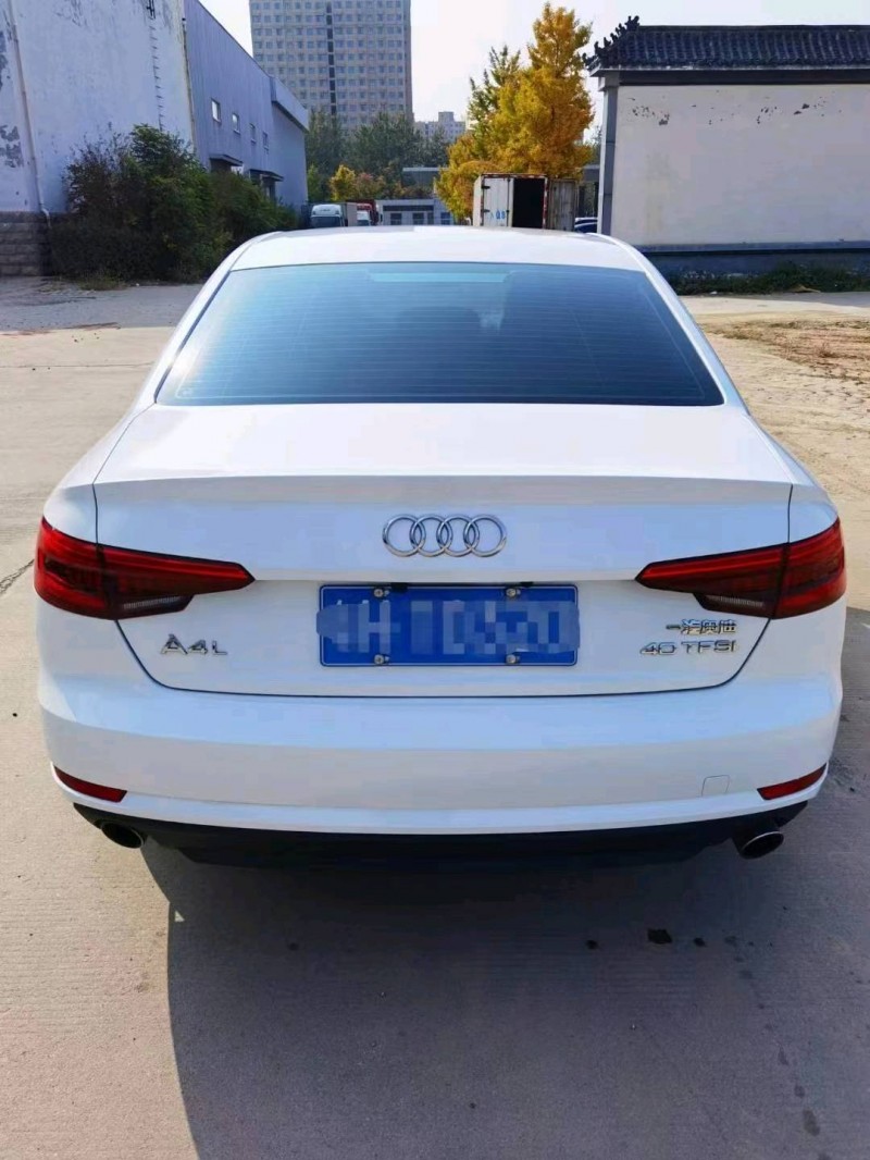 东营17年奥迪A4L4