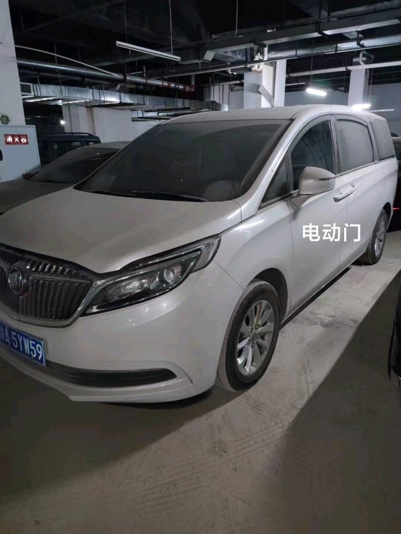 重庆19年别克GL83