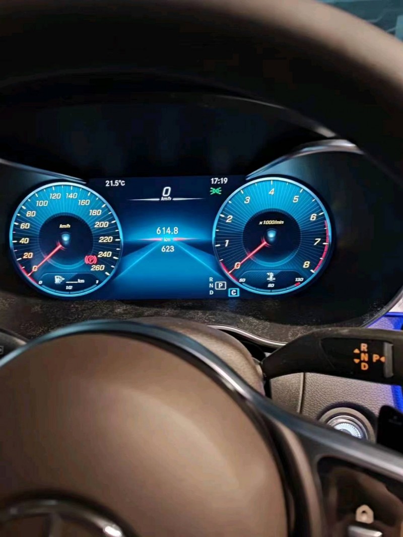 重庆21年奔驰GLC3