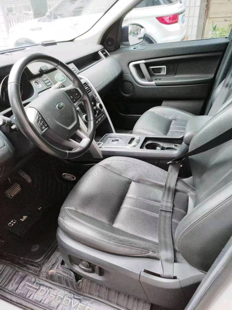 北京17年路虎发现神行4