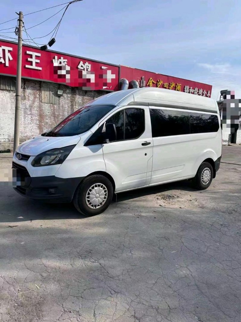 东营17年福特全顺3