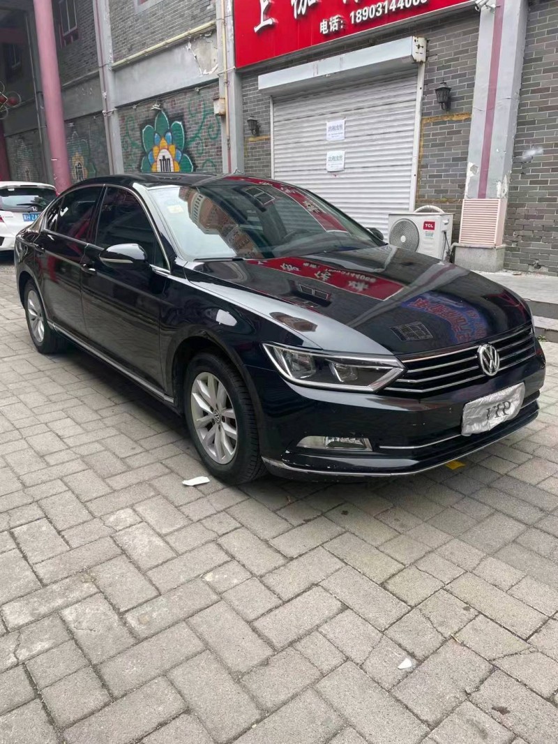 邯郸17年大众迈腾8