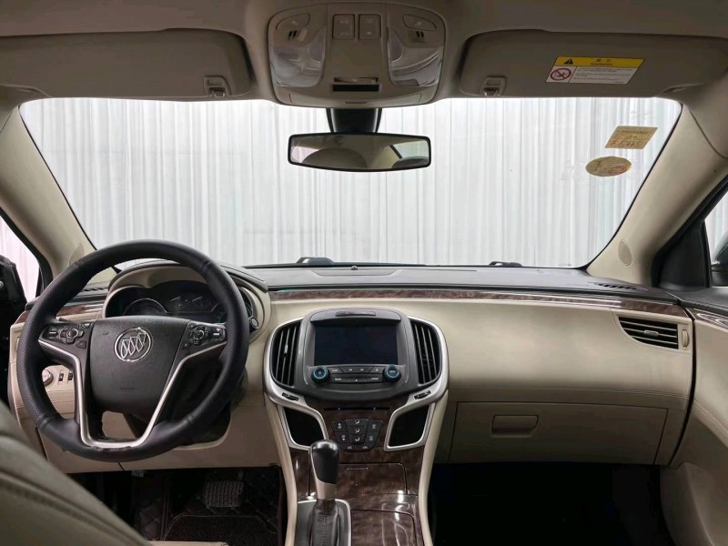 临沂15年别克君越4