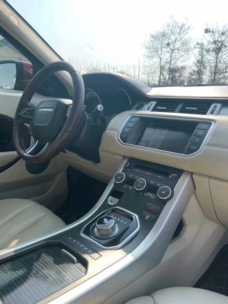 临沂12年路虎极光4