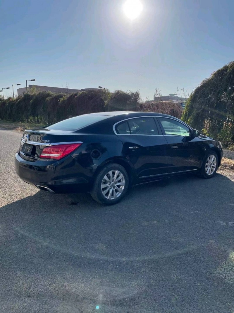 沈阳15年别克君越5