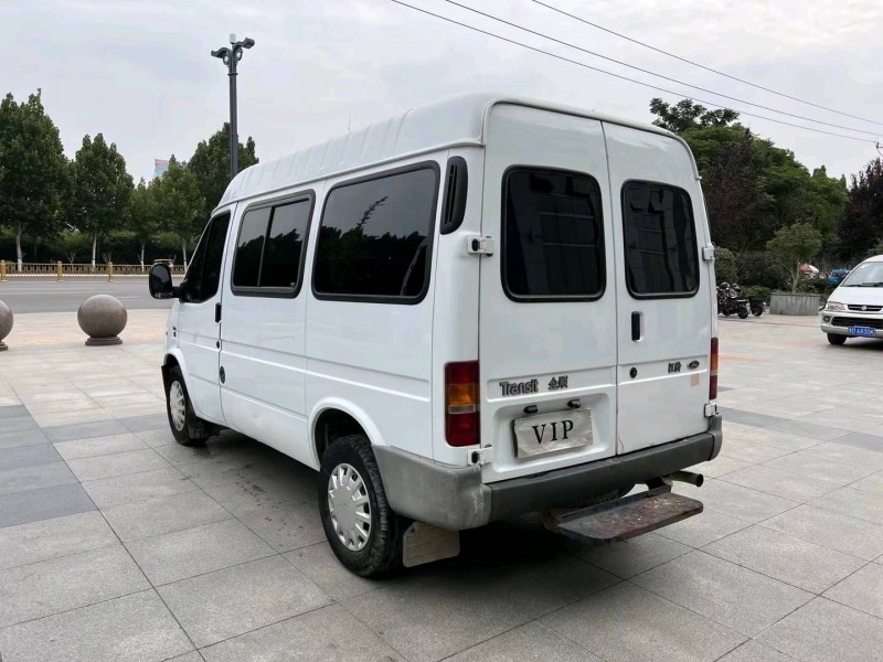 枣庄16年福特全顺9