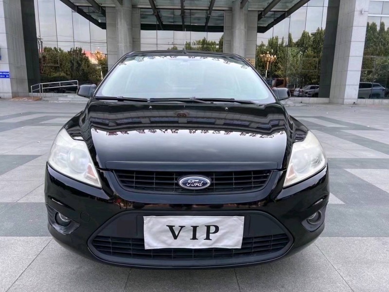 枣庄09年福特福克斯1