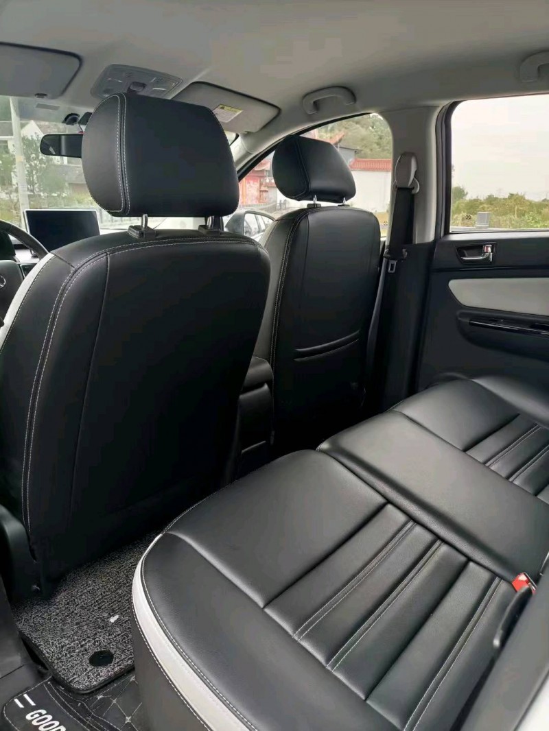 济南21年北汽新能源EU系列5