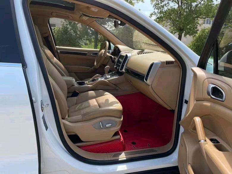 盐城14年保时捷卡宴6