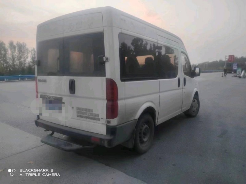 济南15年东风御风4