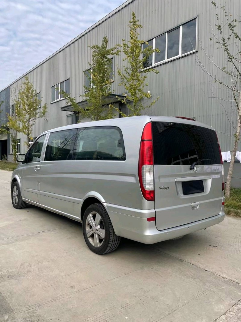 徐州12年奔驰威霆2