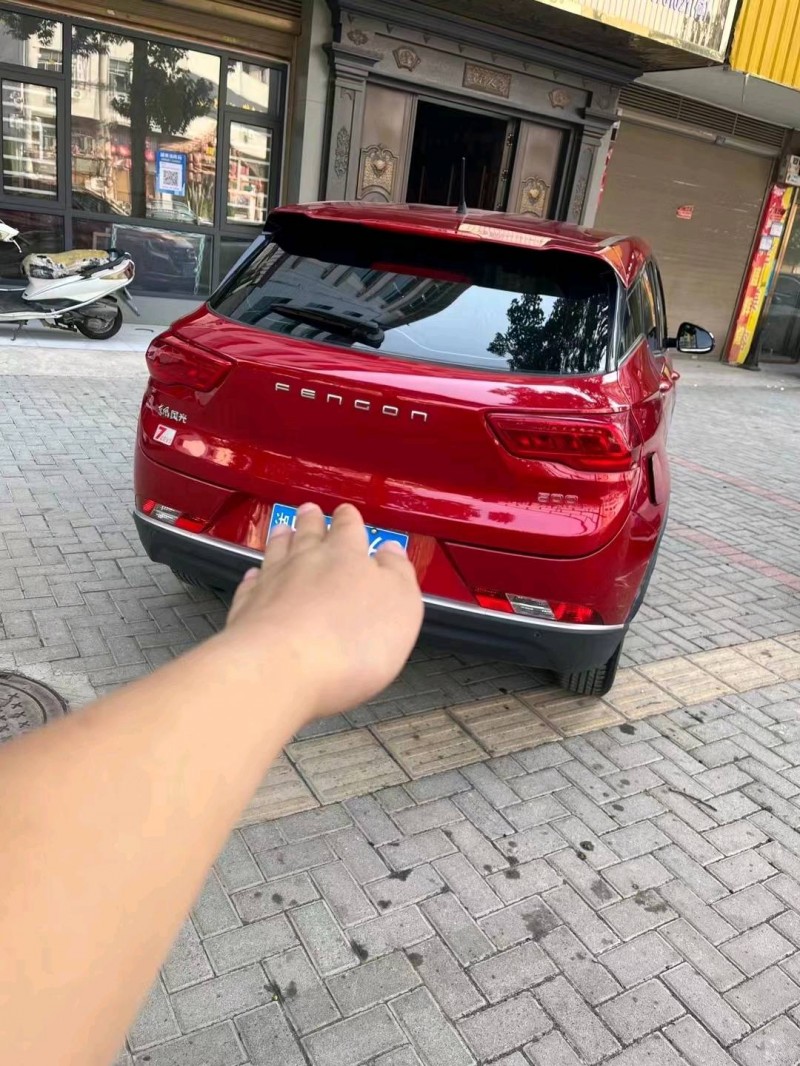 济南21年东风风光8