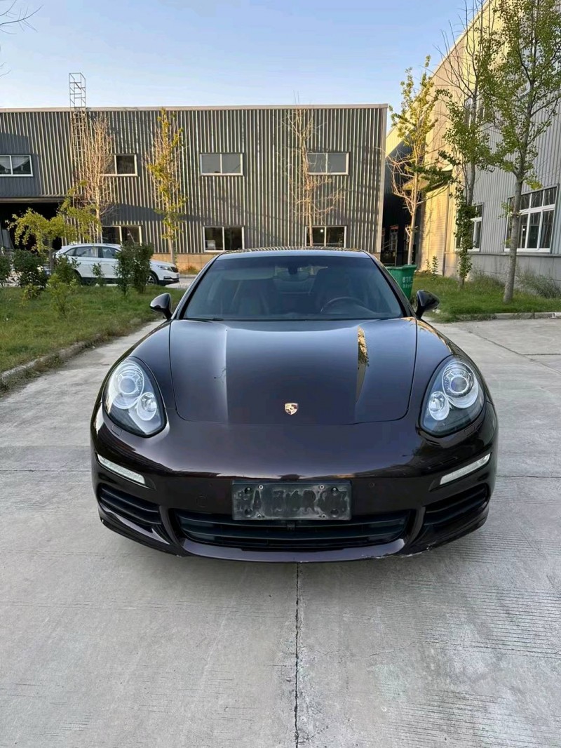 徐州14年保时捷帕拉梅拉9