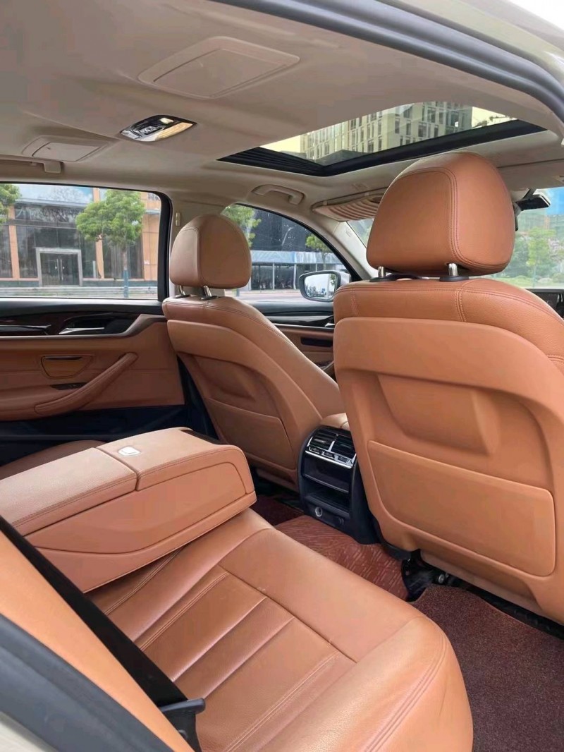 徐州17年宝马5系2